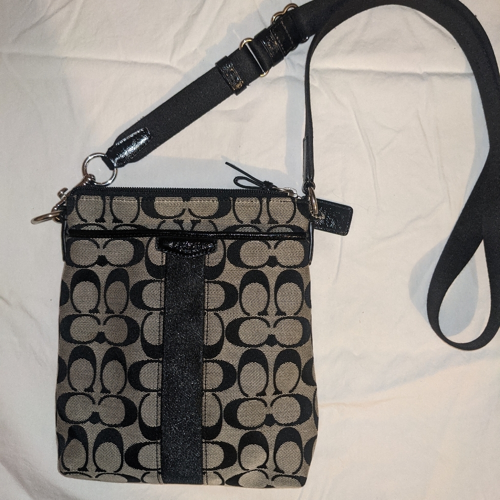 Coach crossbody purse